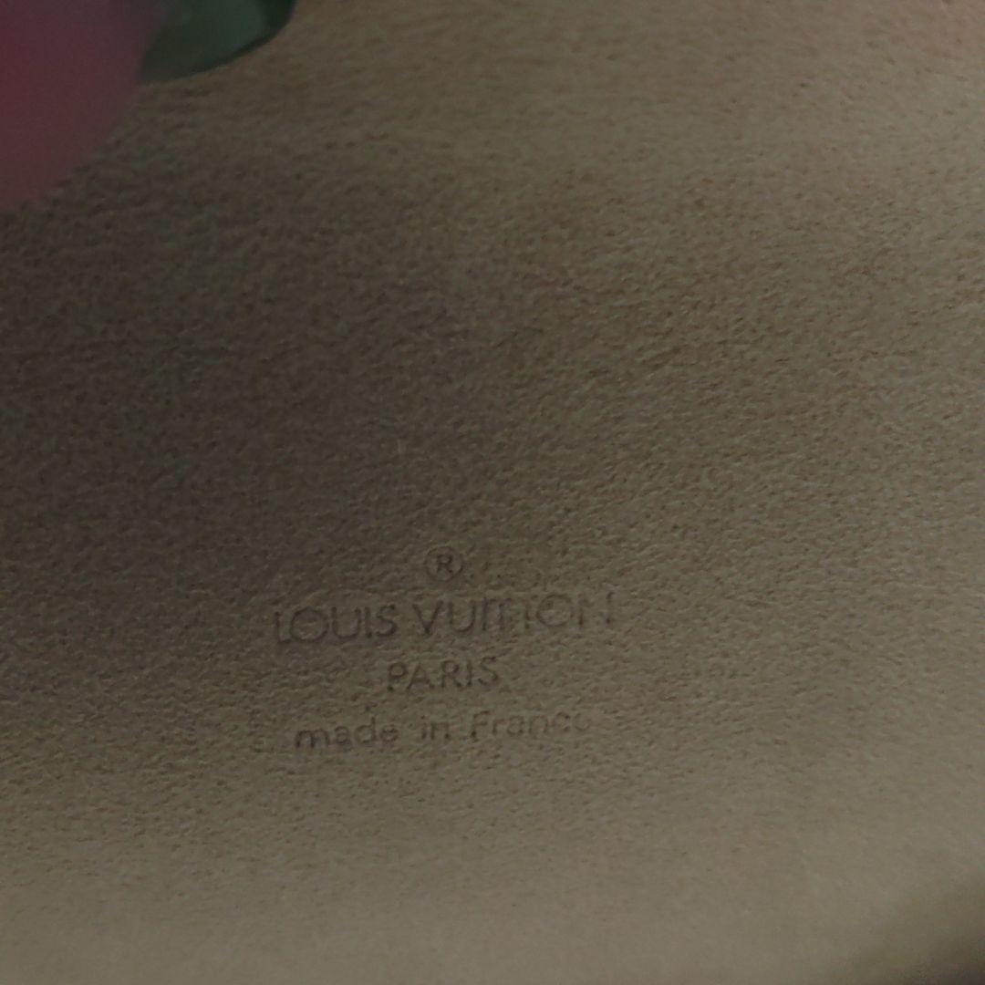 Louis Vuitton ボディバッグ ブラウン
