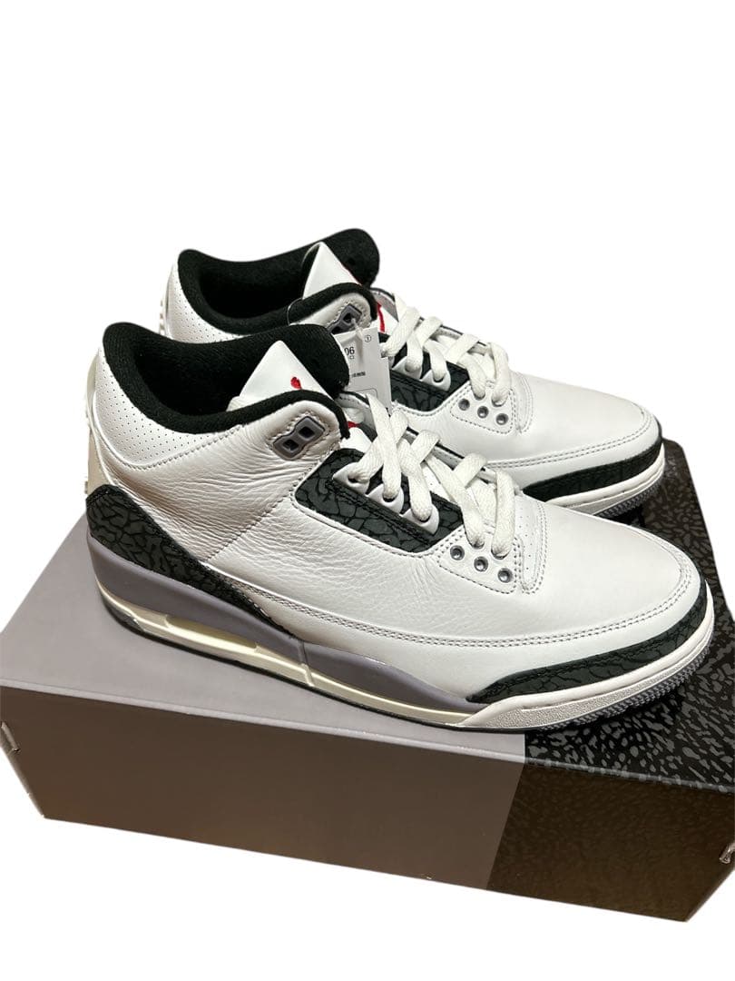 【新品未使用】Air Jordan 3 レトロ26.5cm
