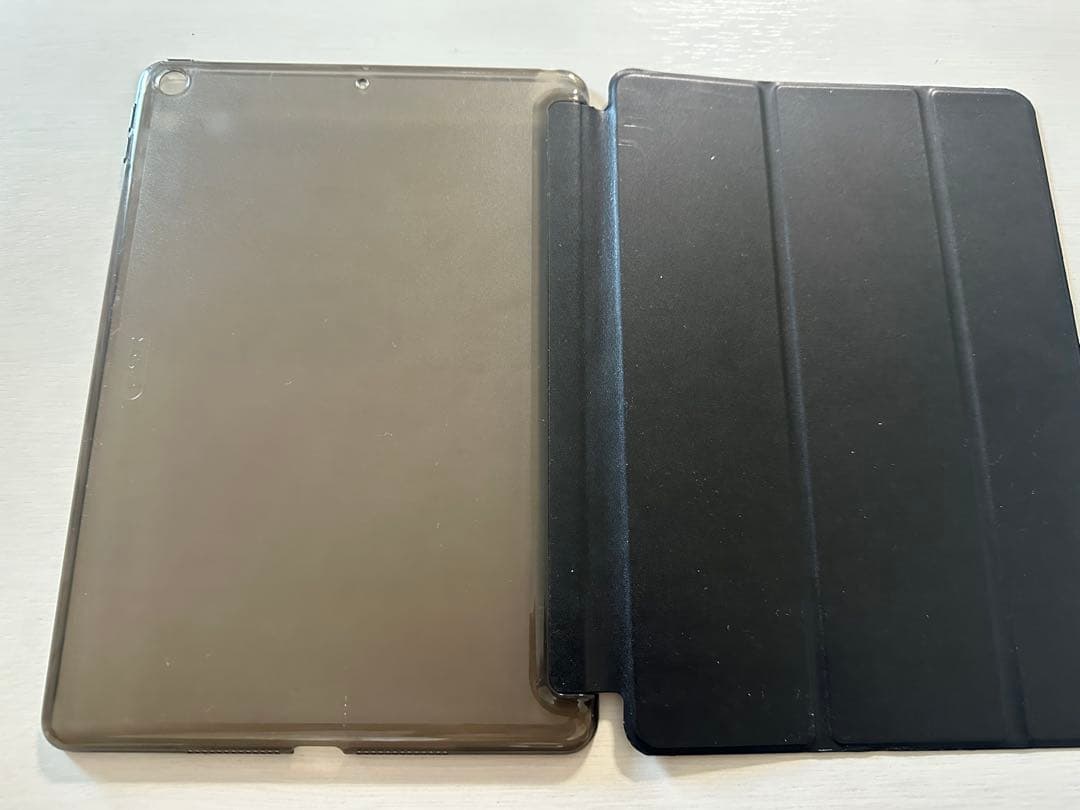 ※ラスト1台【未使用】Apple iPad シルバー 本体　第7世代　32GB