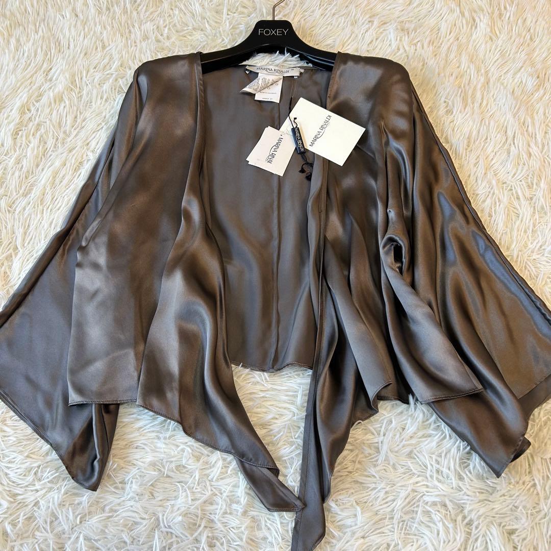 新品タグ付き　MARINA RINALDIマリナリナルディシルクメタルブラウス