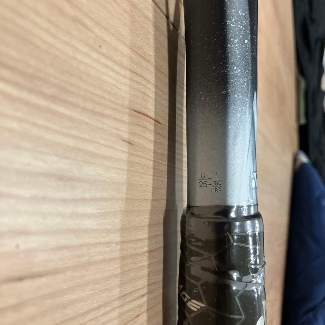 ソフトテニスラケット　ボルトレイジ8V