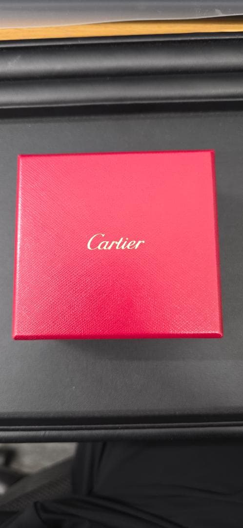 カルティエ　ラブピアス　シングル 片耳ピアス