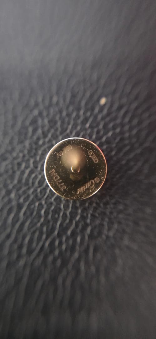 カルティエ　ラブピアス　シングル 片耳ピアス