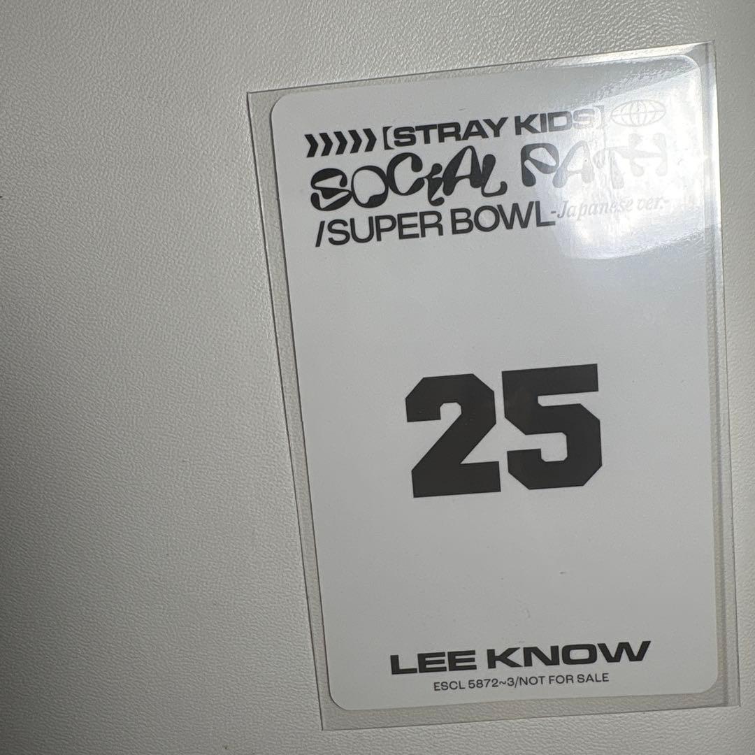 Straykids スキズ　リノ　socialpath 直筆サイン入り トレカ