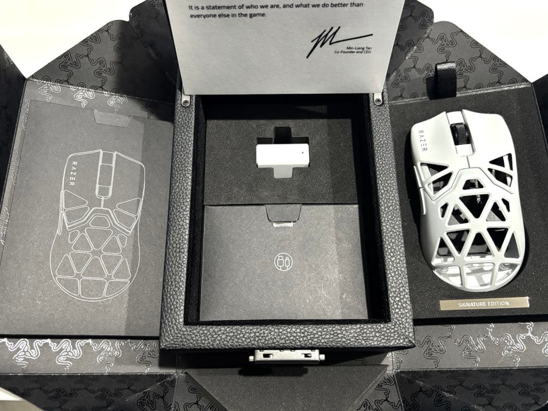 RAZER viper mini SignatureEdition （ホワイト）