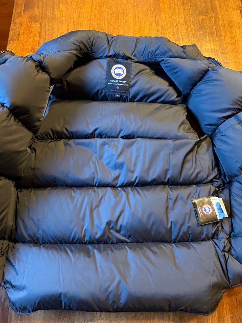 みー　  ブラック ダウンベスト