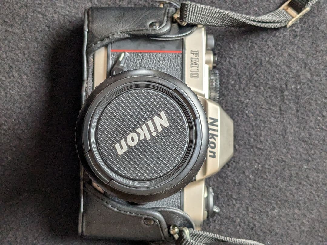 Nikon ニコン　FM10　一眼レフカメラ　NIKKOR　レンズ　純正ケース