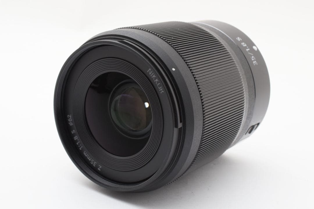 v*b様 ★極上品★ Nikon NIKKOR Z 35mm F1.8 S 単焦