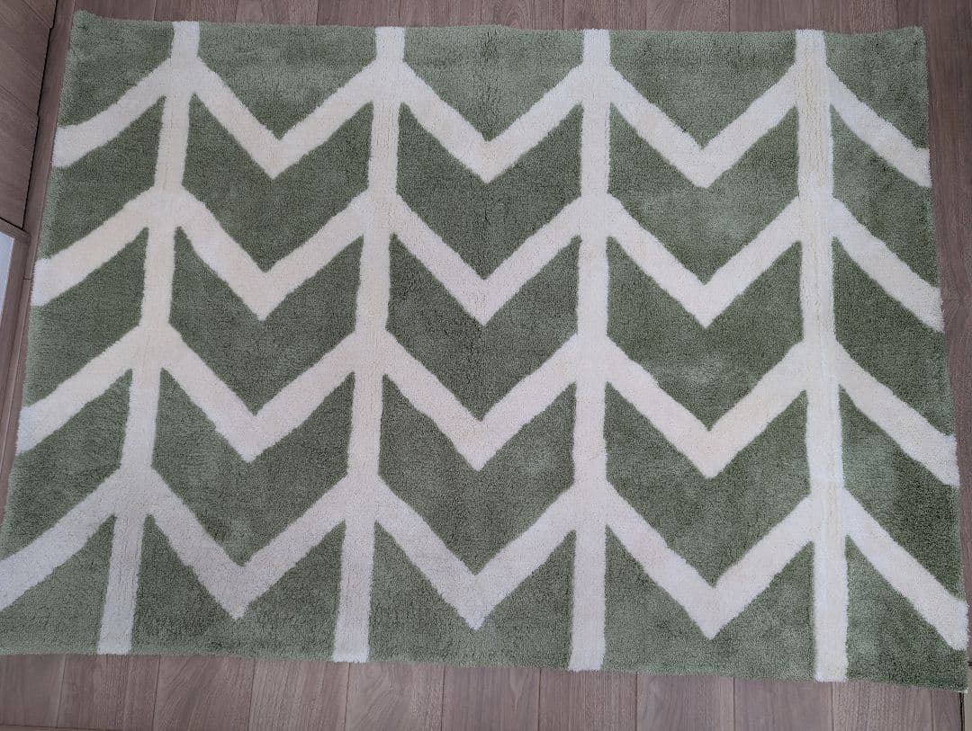 【廃盤】【オーダー】モモナチュラル　北欧風ラグ 130cm x 180cm