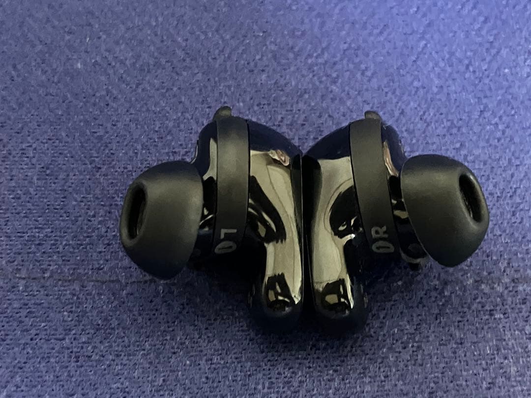 BOSE ワイヤレスイヤホン QC EarbudsII ブラック 充電ケース付き