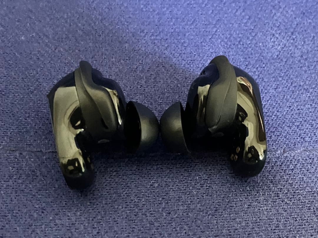 BOSE ワイヤレスイヤホン QC EarbudsII ブラック 充電ケース付き