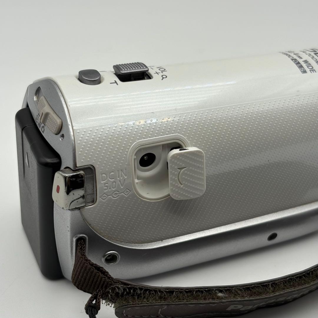 Panasonic HC V300M デジタルビデオカメラ ホワイト 動作確認済