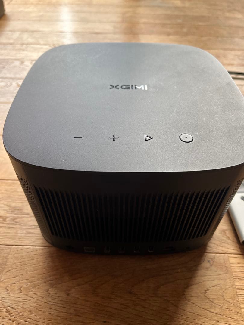 XGIMI Horizon Pro 4Kプロジェクター　美品