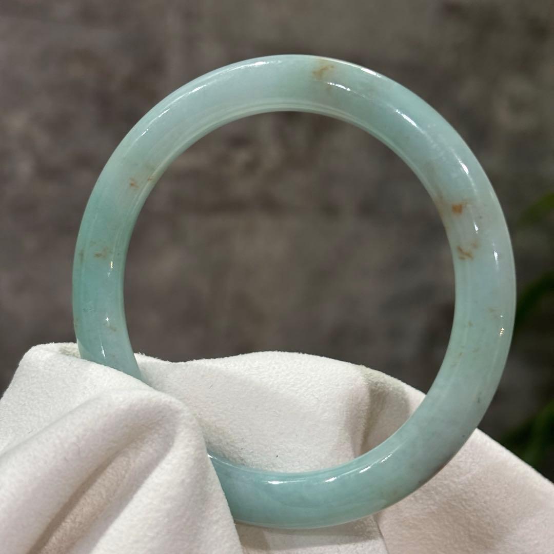 画像追加　ミャンマー産天然本翡翠　A貨　バングル　鑑定書付き