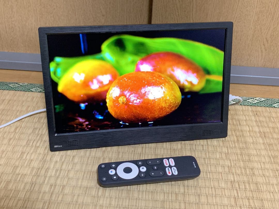 新品に近い　Android搭載 ポータブルテレビ　WiFiネット動画