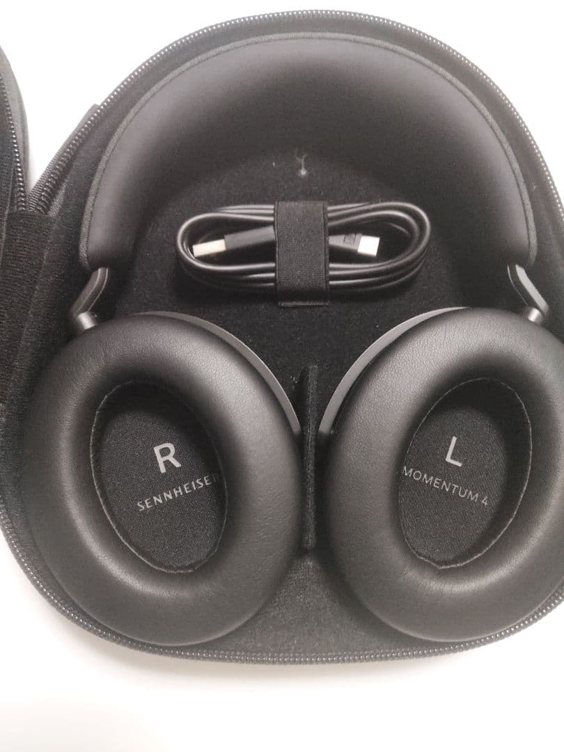 【ほぼ未使用】MOMENTUM 4 Wireless EarProfit付き