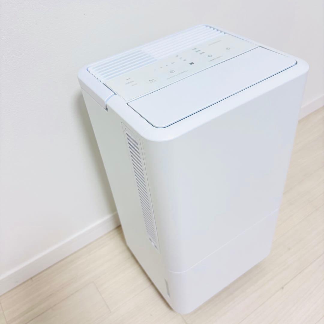 美品　アイリスオーヤマ　コンパクトクーラー　ICA-0301G 2023年製