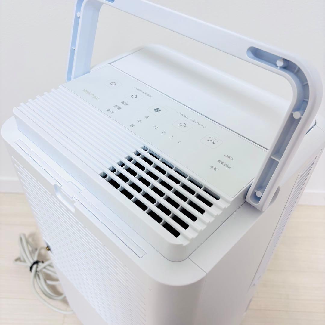 美品　アイリスオーヤマ　コンパクトクーラー　ICA-0301G 2023年製