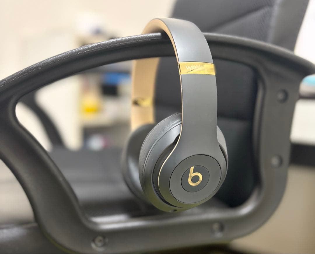 Beats Studio3 Wirelessシャドーグレー