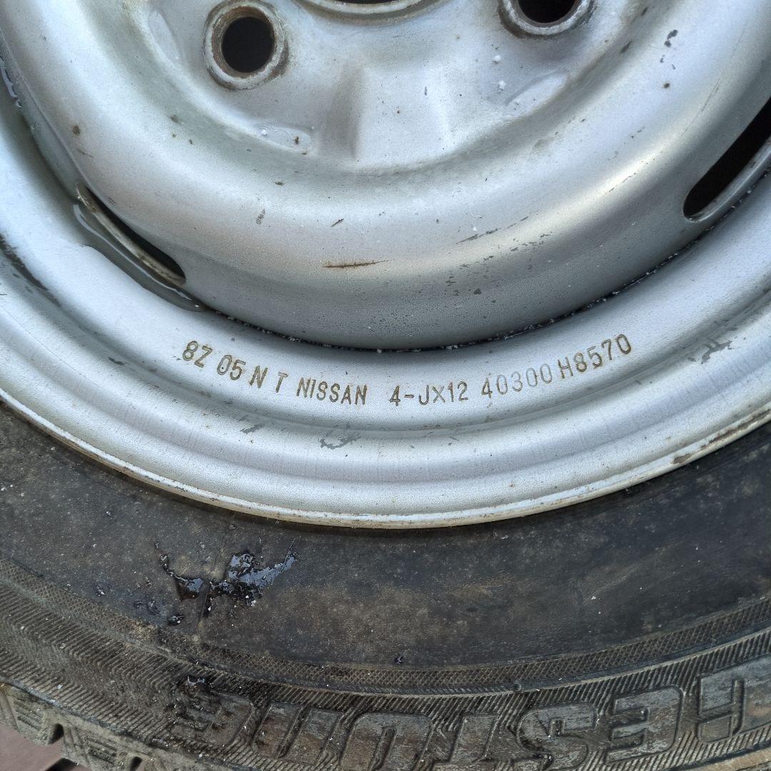 1月SALE Nissanサニートラック純正 12インチ タイヤ・ホイールセット
