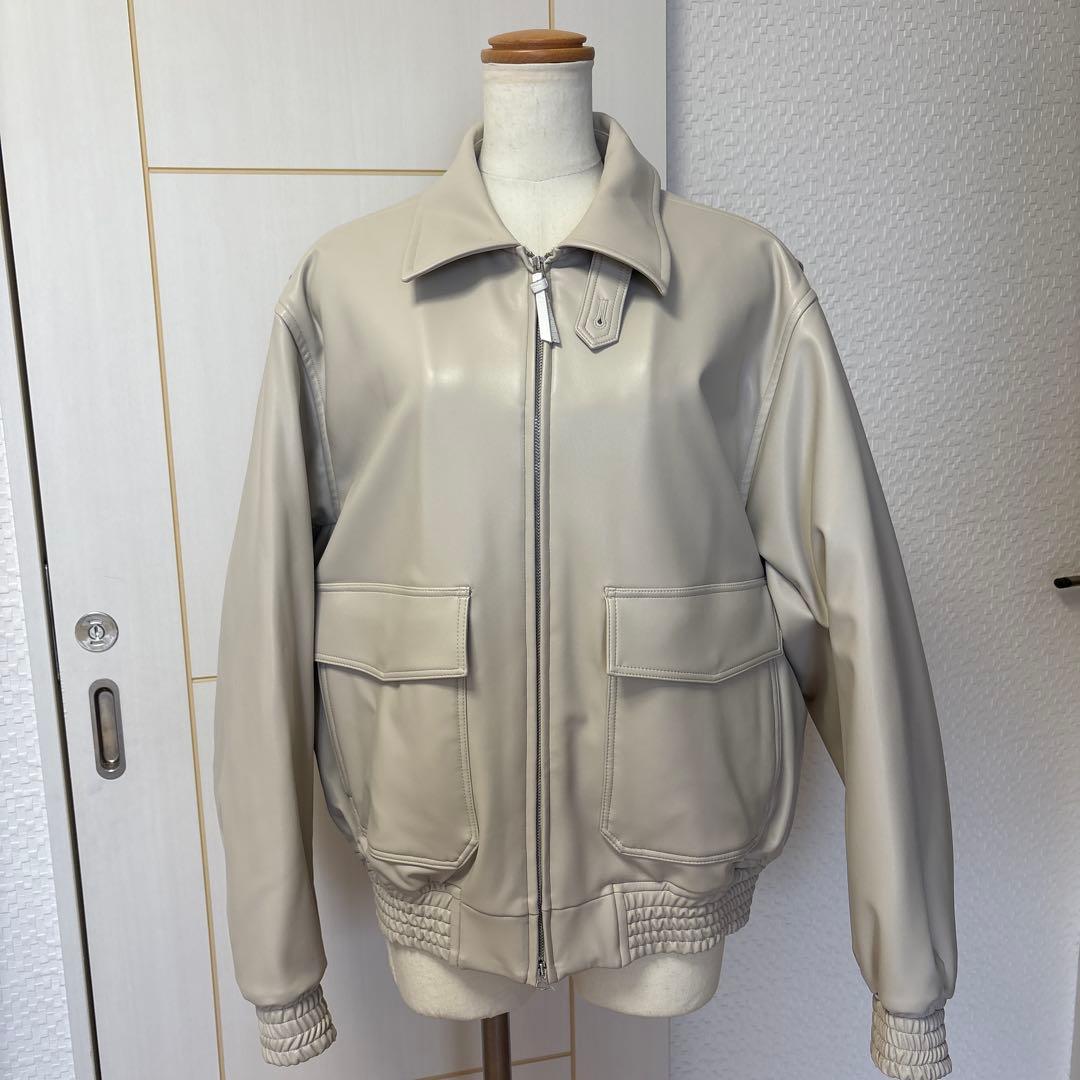 HYKE フェイクレザーブルゾン