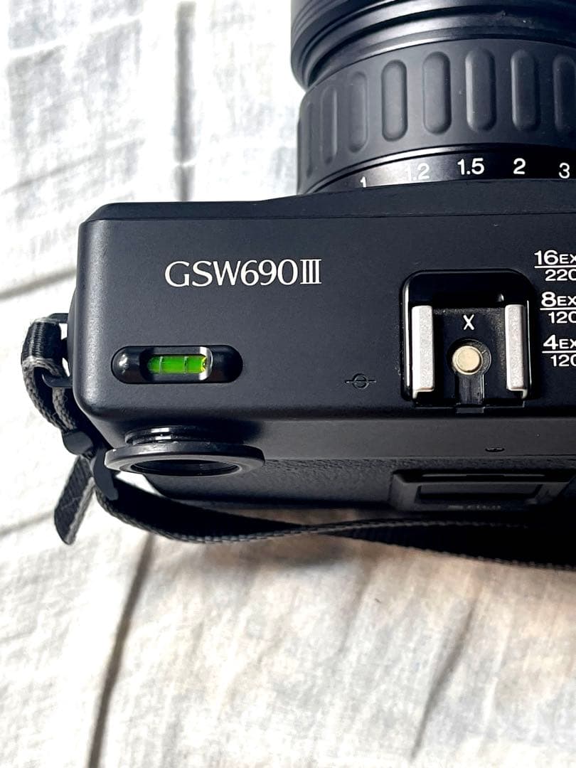 FUJI GW690 III 中判カメラ 6x9 フィルム