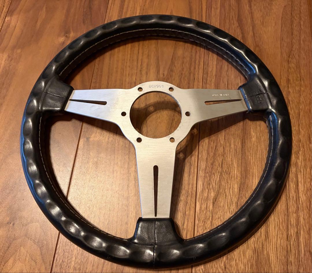 NARDI ナルディ ブラックレザーステアリング 33パイ　33cm