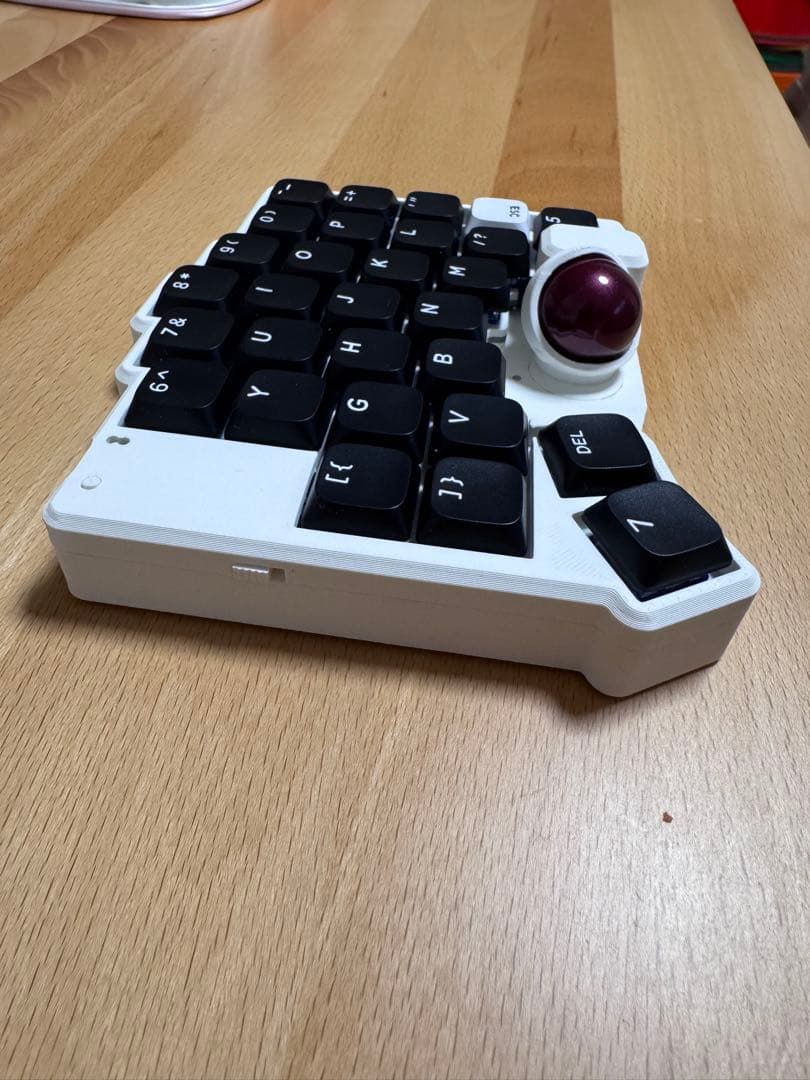 分割型キーボードZaruball