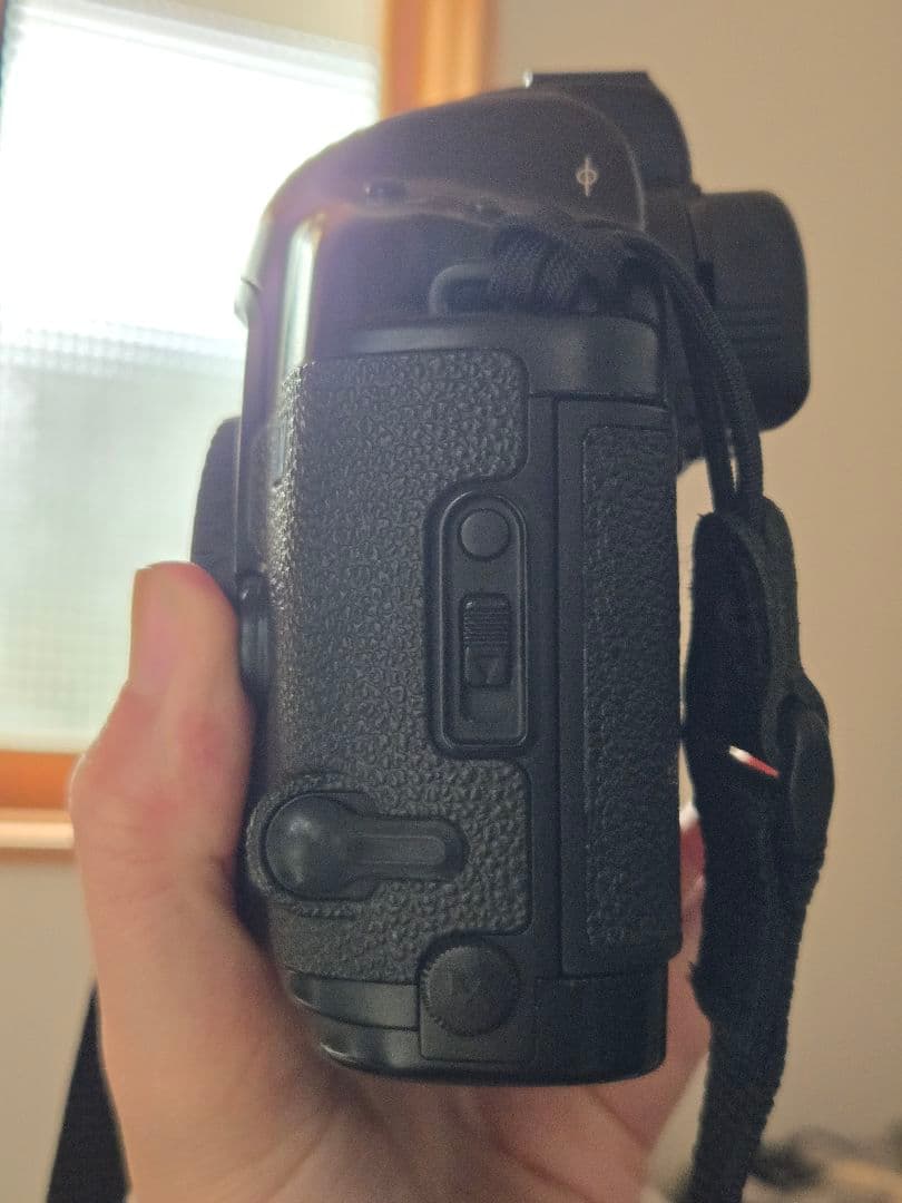 【オーバーホール済】Canon EOS-1V HS フィルム一眼レフカメラ