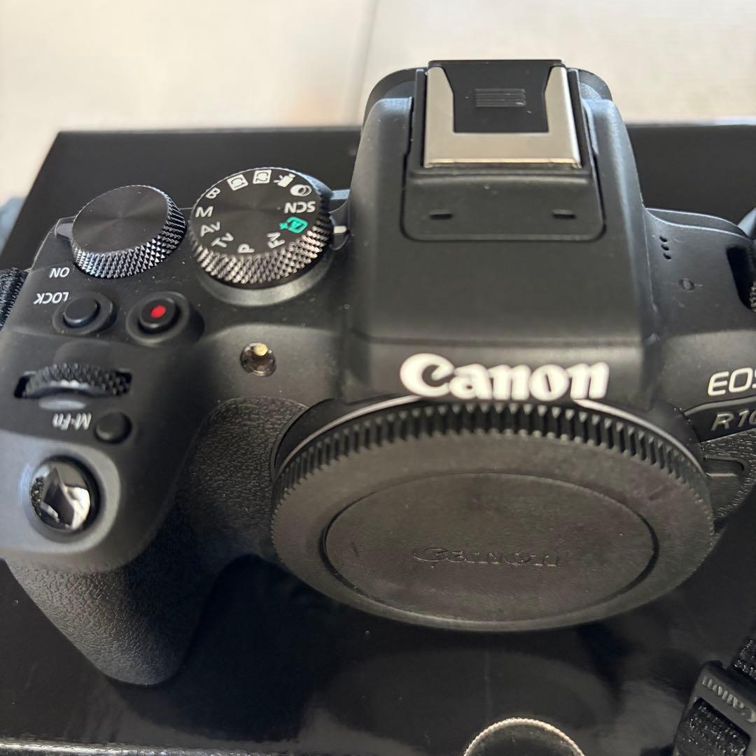 デジタルカメラ CanonEOSR10 RF-S18-150mm RF 50mm f1.8stm