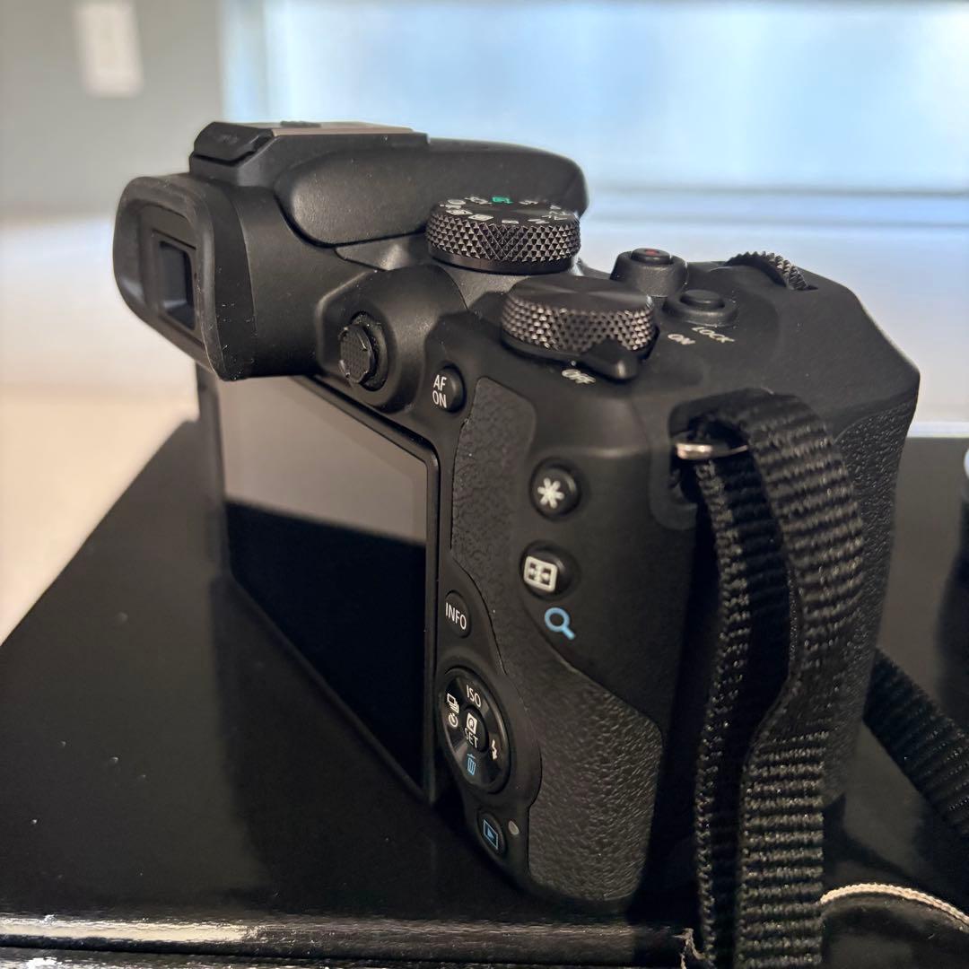 デジタルカメラ CanonEOSR10 RF-S18-150mm RF 50mm f1.8stm