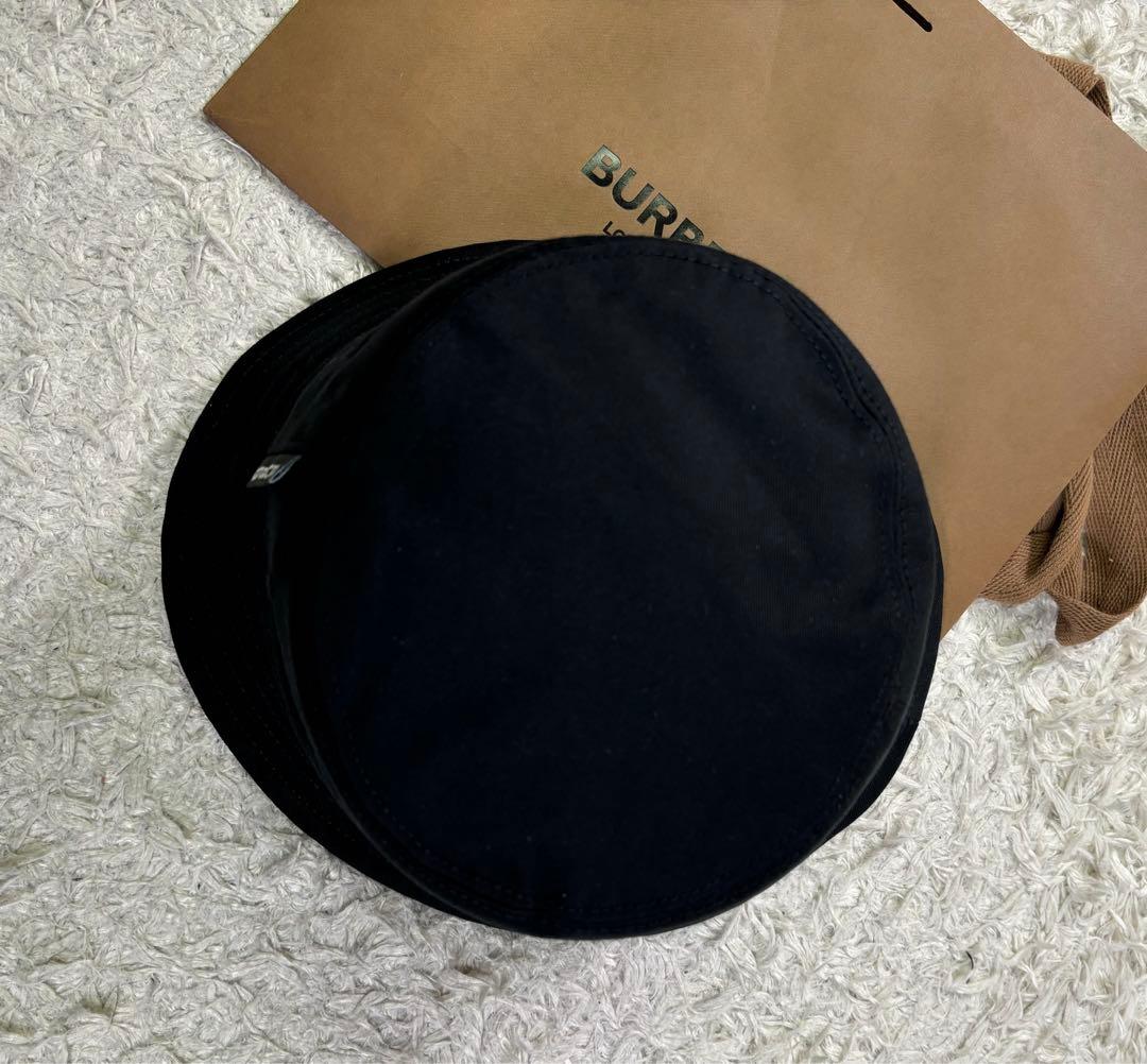 タグ付き新品　バーバリーロンドン イングランド　コットン　バケットハット　M 黒