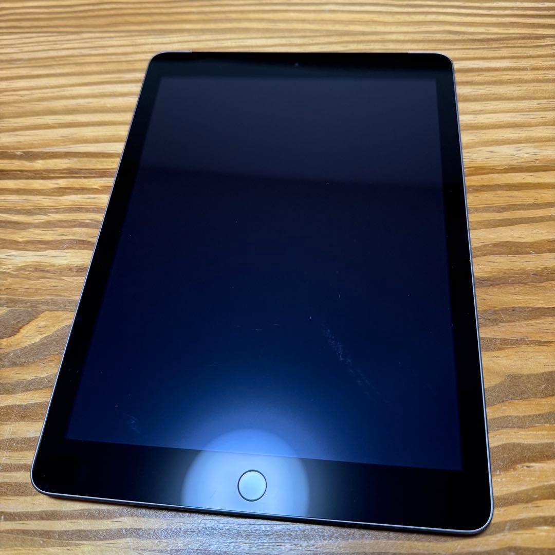 お*し様 【状態良好】iPad 第5世代 128GB Cellularモデル