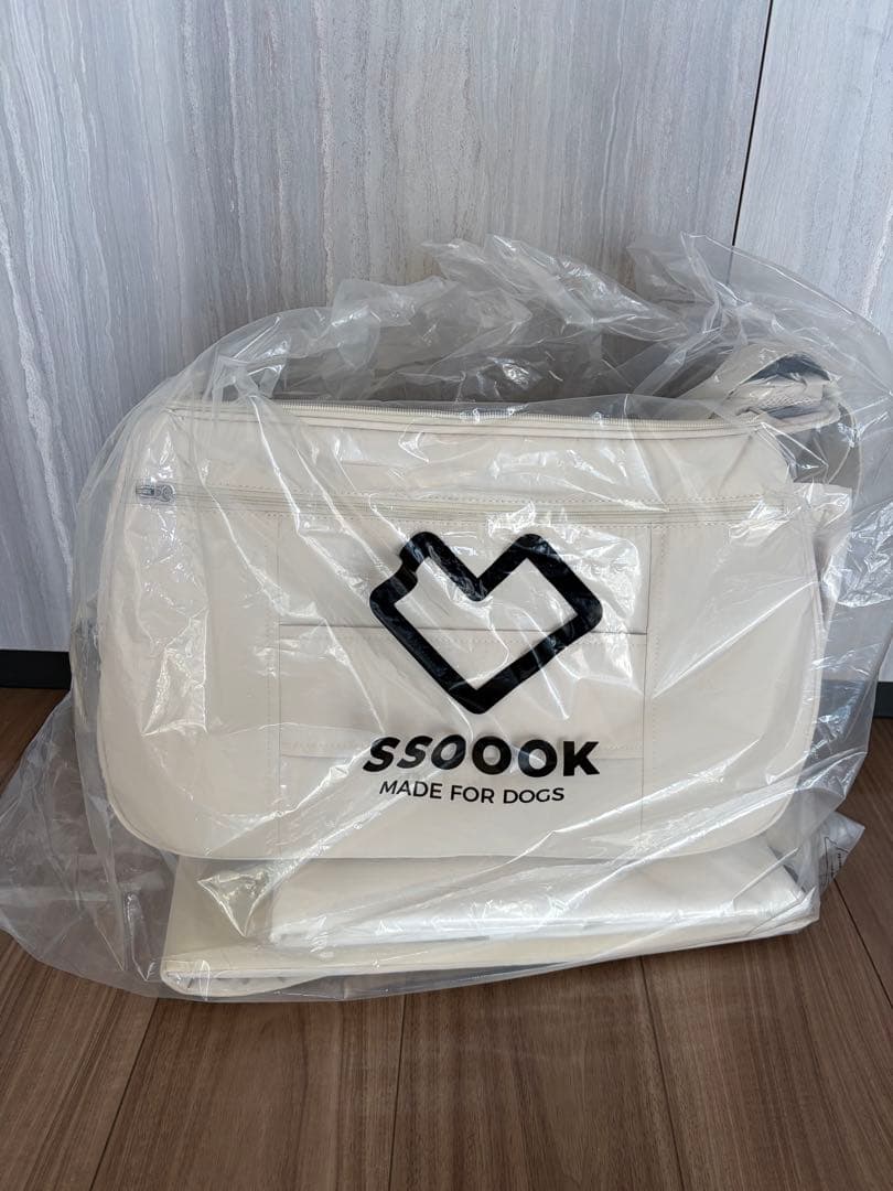 新品！SSOOOK ★SLINGBAG V.Smart Mサイズ【カバンが右側
