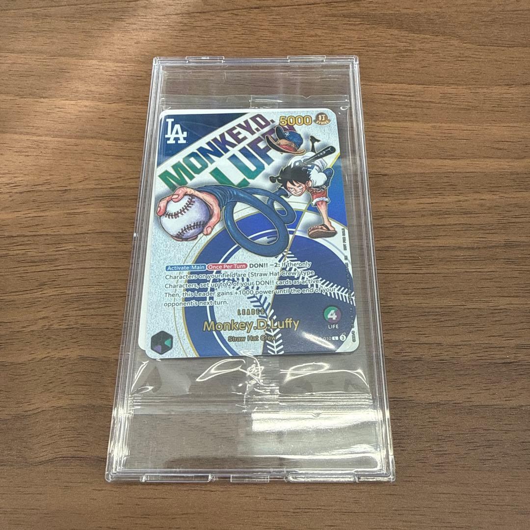ワンピースカード　モンキー・D・ルフィ　ドジャース　大谷　未開封　パック　激レア