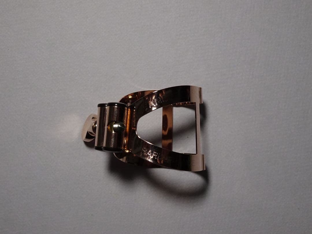 Vandoren MIO B♭クラリネットリガチャー　　ピンクゴールド