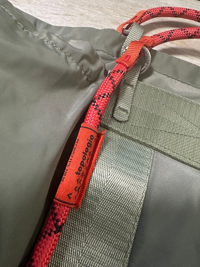 topologie Duffle Large オリーブグリーン　ストラップ付き