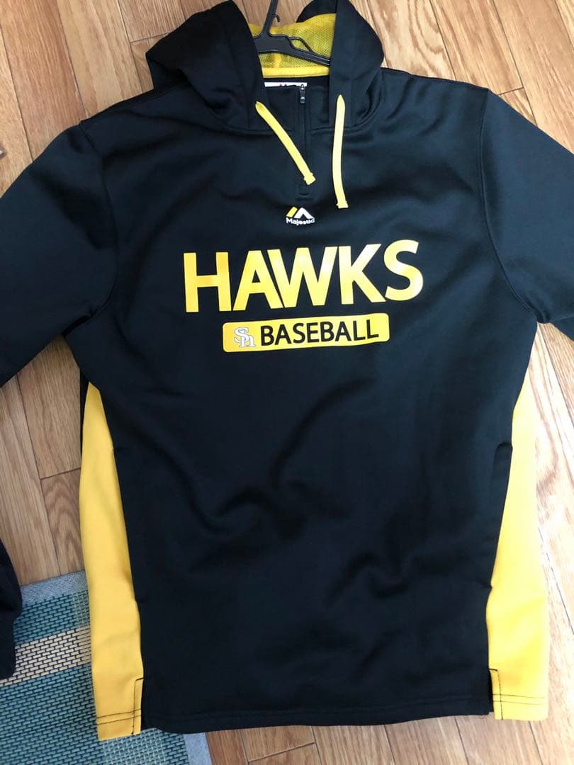 日曜日限定早いもの勝ちセール　ソフトバンクホークス　プロコレパーカー