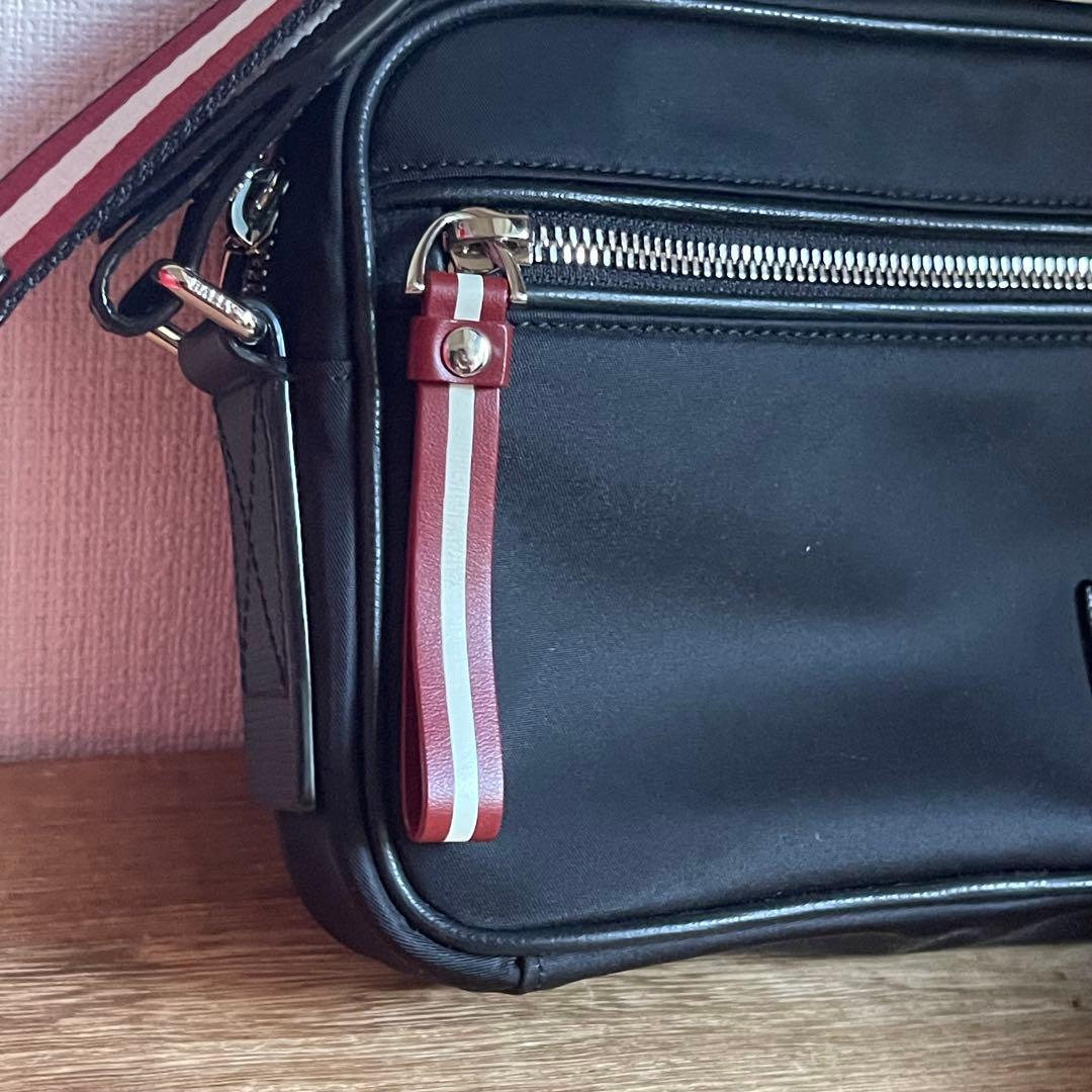 即購入OK! 新作　バリー　BALLY 黒 ナイロン ショルダーバッグ