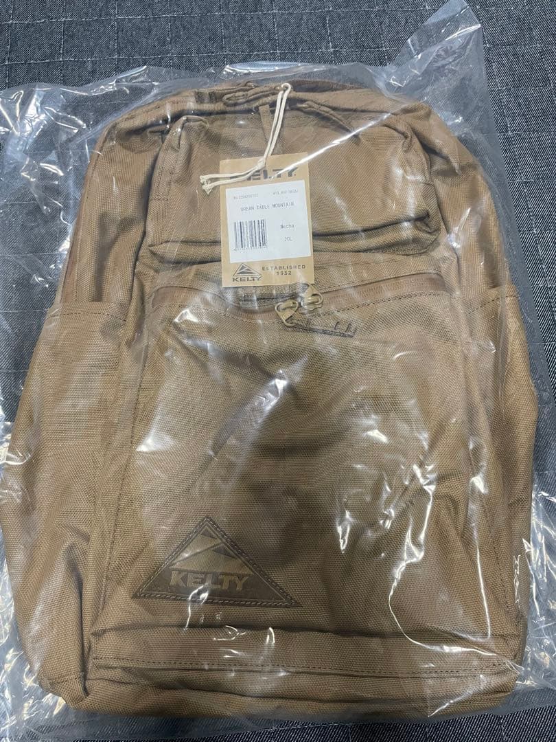 KELTY URBAN TABLE MOUNTAIN 20L モカ