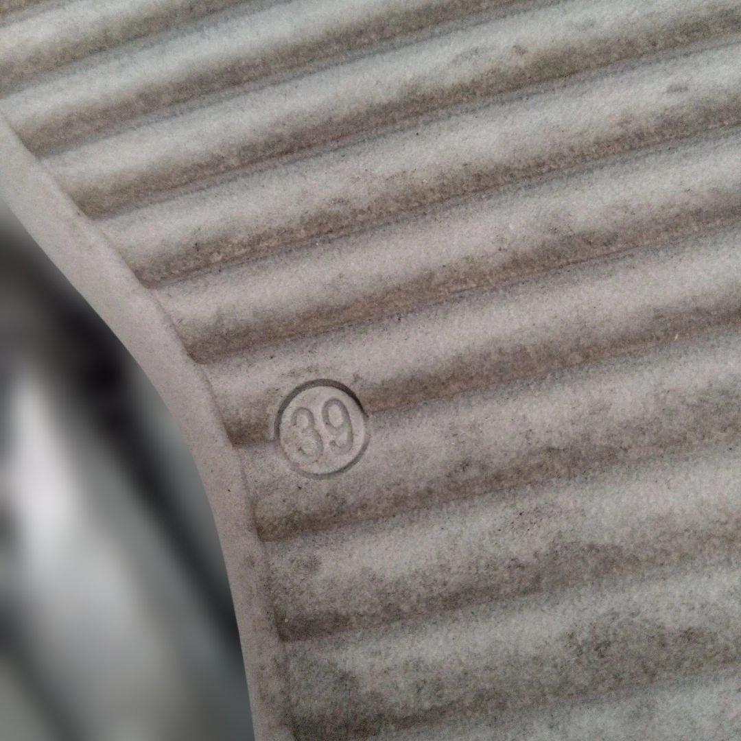 MM6 プラットフォームサンダル（シルバー）