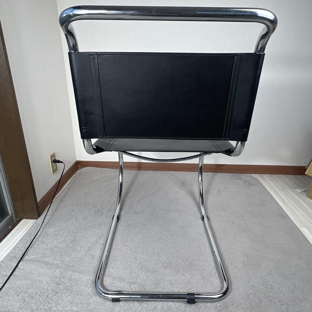 カンチレバーチェア ブラックレザー バウハウス