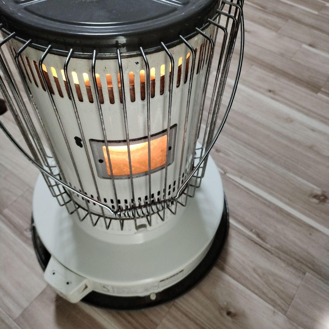 ジャンク　ハイパワー暖房　トヨトミ　ストーブ　レトロ　ダルマ　17畳〜24畳