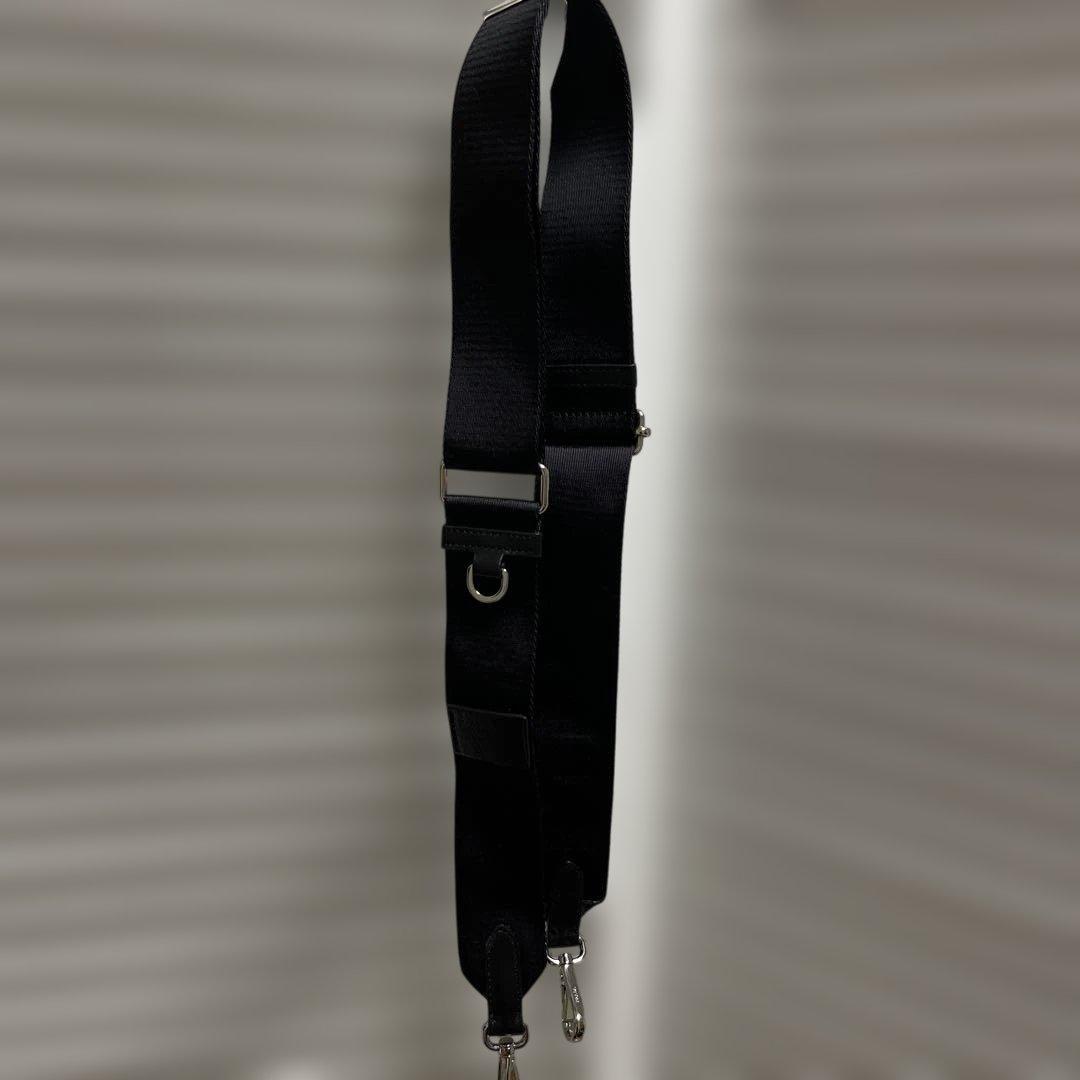 プラダ　パデッドRe-Ｎylon✖️レザー　　トートバッグ　黒　美品！