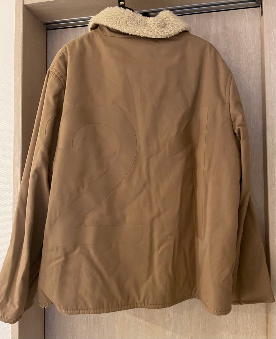 【美品】N°21 ヌメロヴェントゥーノ　裏起毛ボアジャンパー　ベージュ