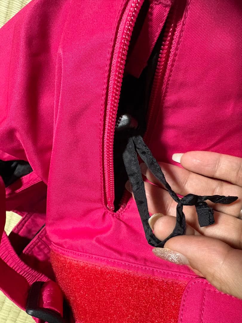 美品　子供用スキーウェアセット（ジャケット・パンツ・手袋）　140