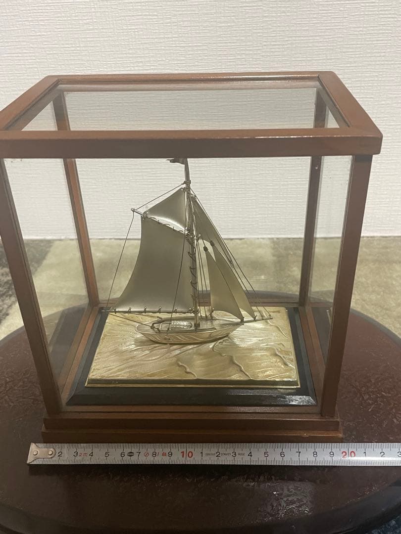 純銀製帆船ガラスケース付