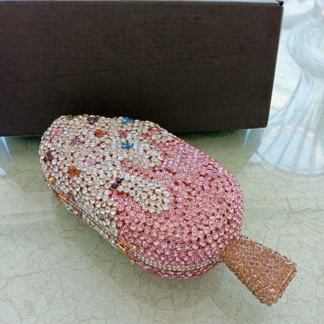アイスクリーム型　ビジュー　ストーン　クラッチバッグ　パーティー　カクテル