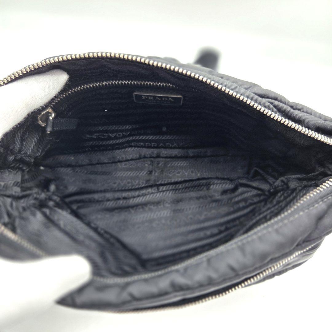 PRADA ショルダーバッグ ナイロン レザー カメラバッグ ロゴプレート ネロ