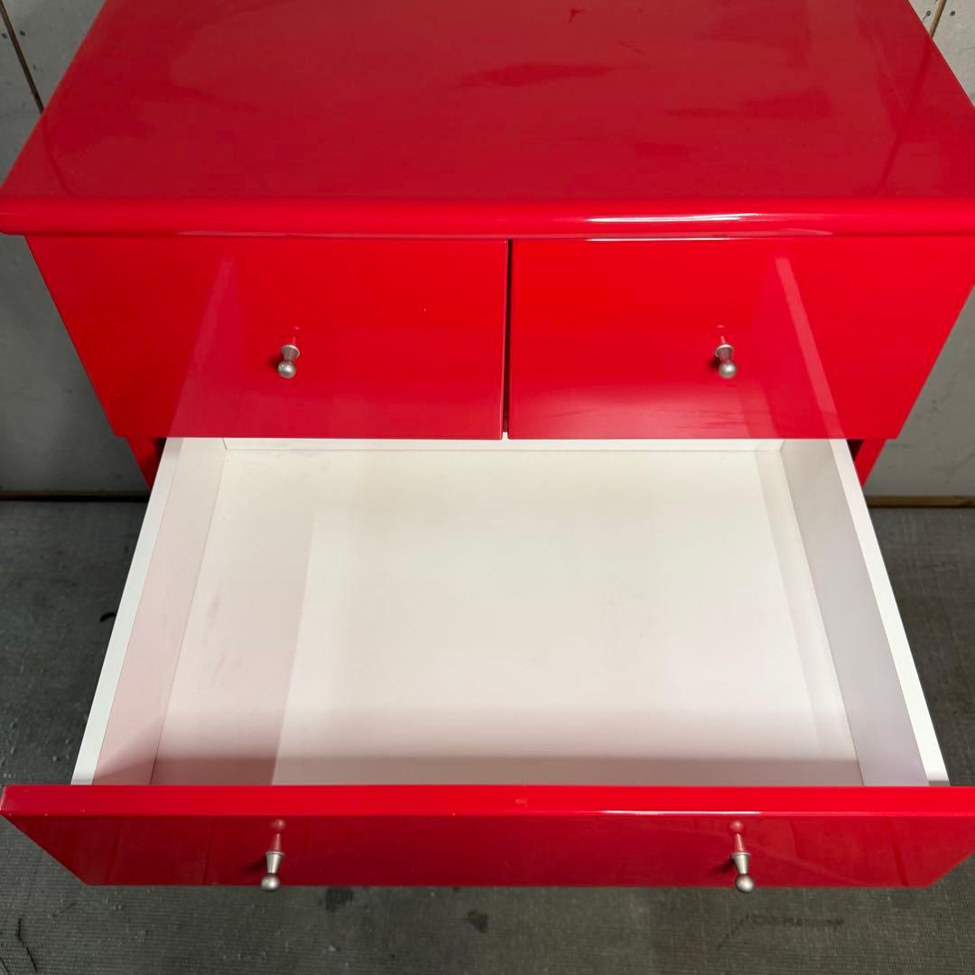 【930】赤いモダンチェスト